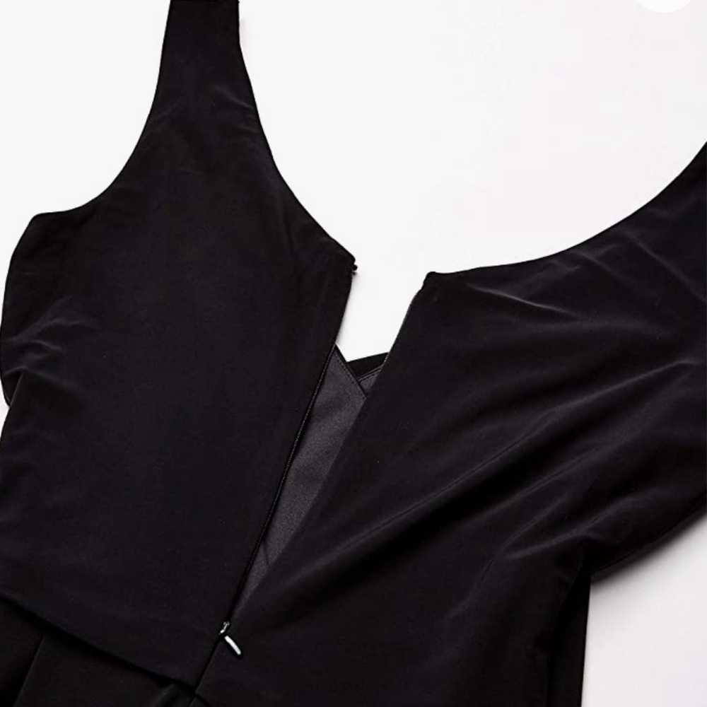 Nine West Black Sleeveless Jumpsuit with Asymmetrical Bodice. Size 4. - Picture 4 of 14